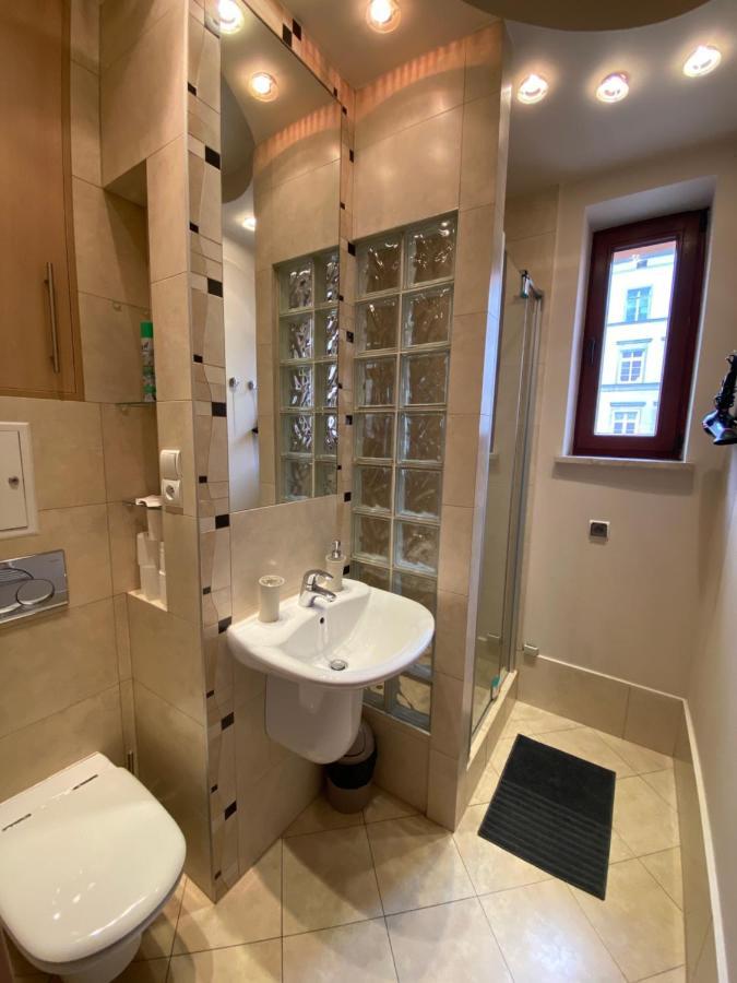 Klimatyczny Apartament Przy Rynku Wrocław Eksteriør billede